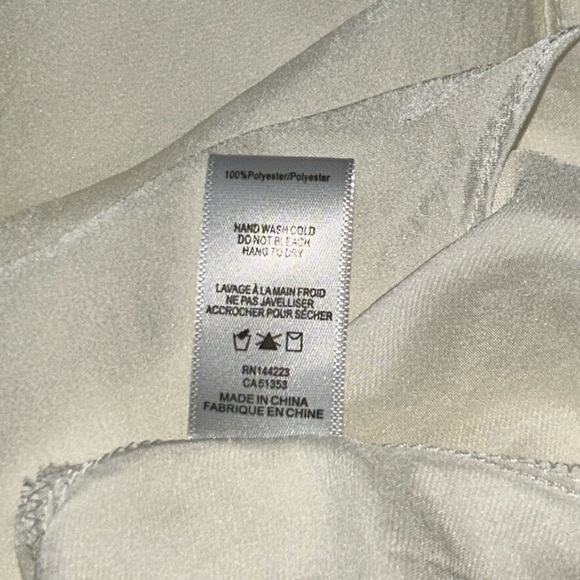 NWT Bishop + Young Bonnes Vacances Harper Smock Top Off white size Small - Picture 13 of 15